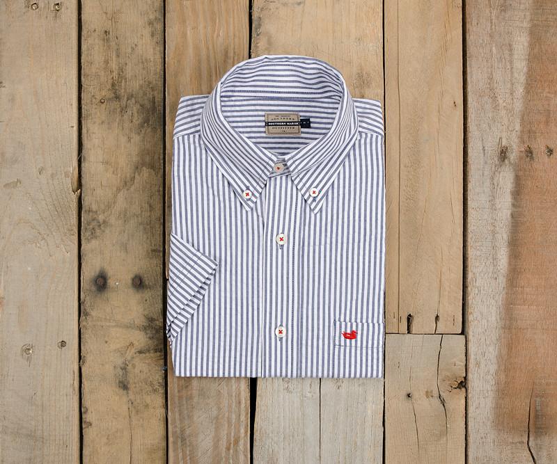 Navy Seersucker | Everett Dress Shirt | Short Sleeve | Folded